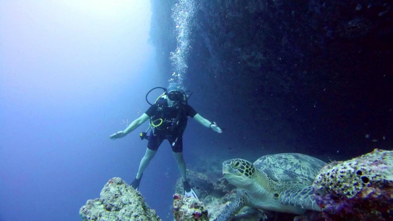 Equatorial Divers Lodge 아두아톨 외부 사진